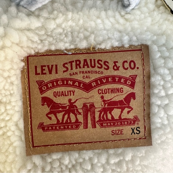 Levi’s Light Blue Sherpa-Lined Button Down Corduroy Jacket XS - Picture 11 of 15